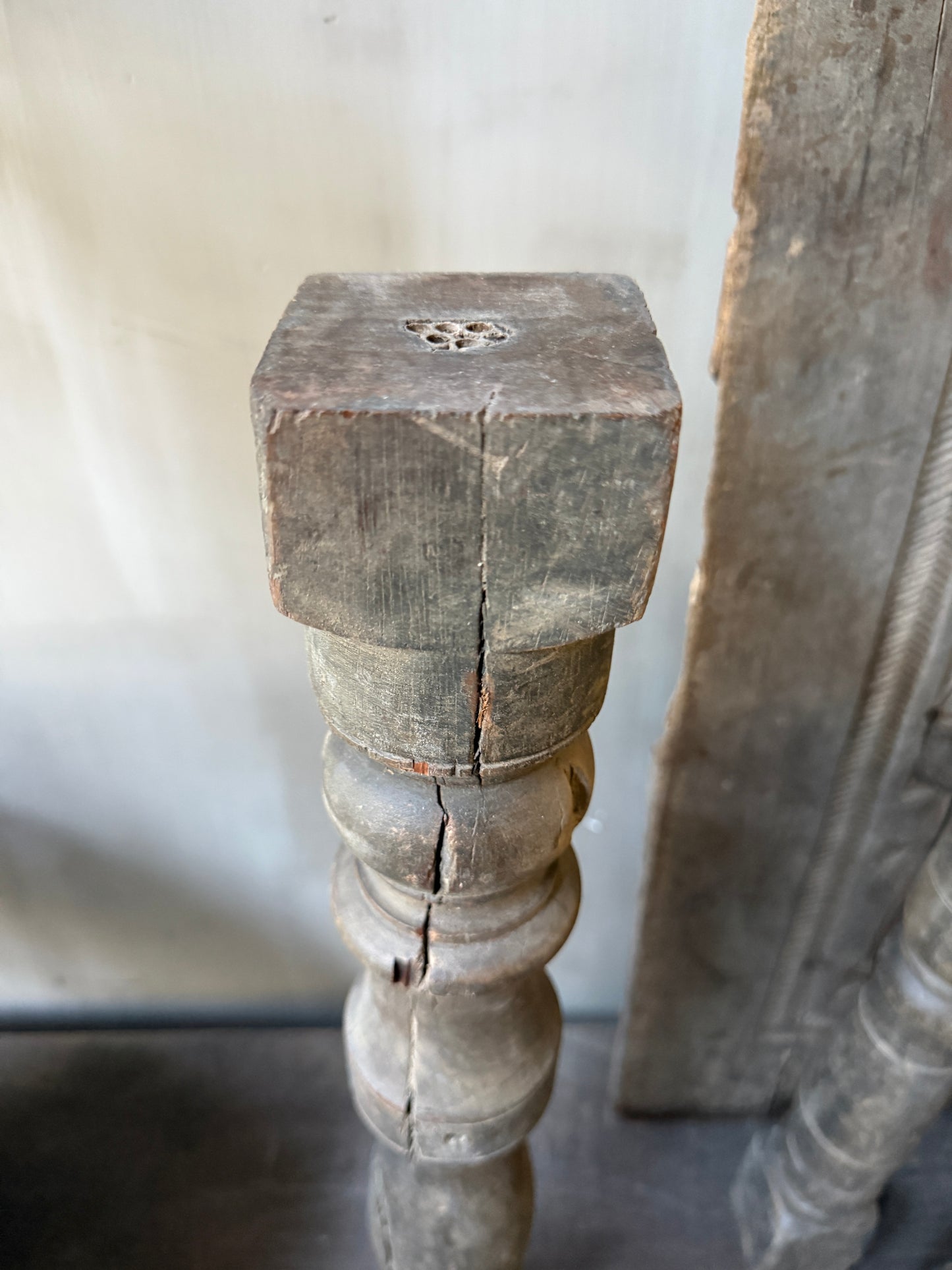 Kerzenständer/Baluster aus Holz