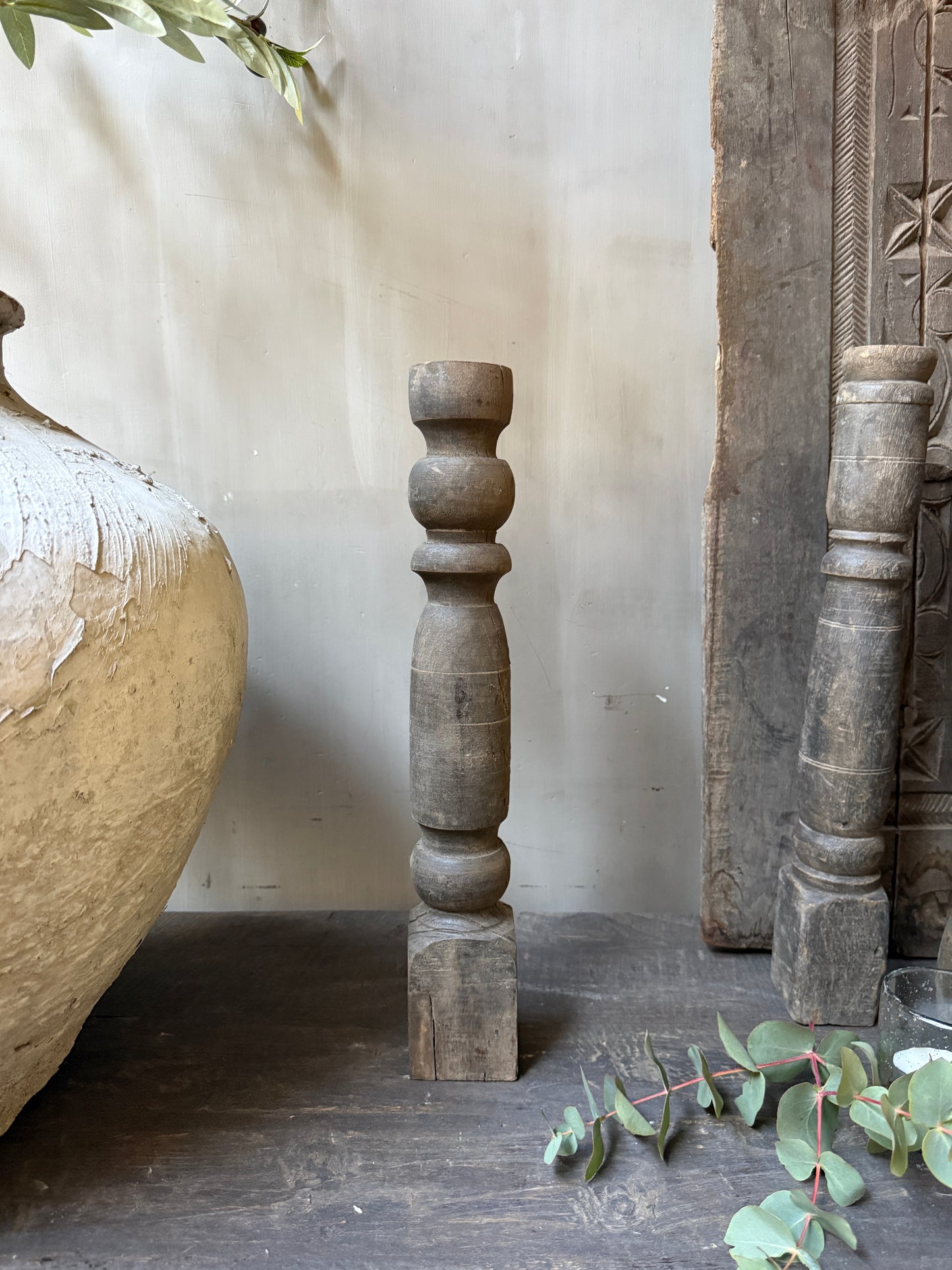 Wooden candlestick/baluster