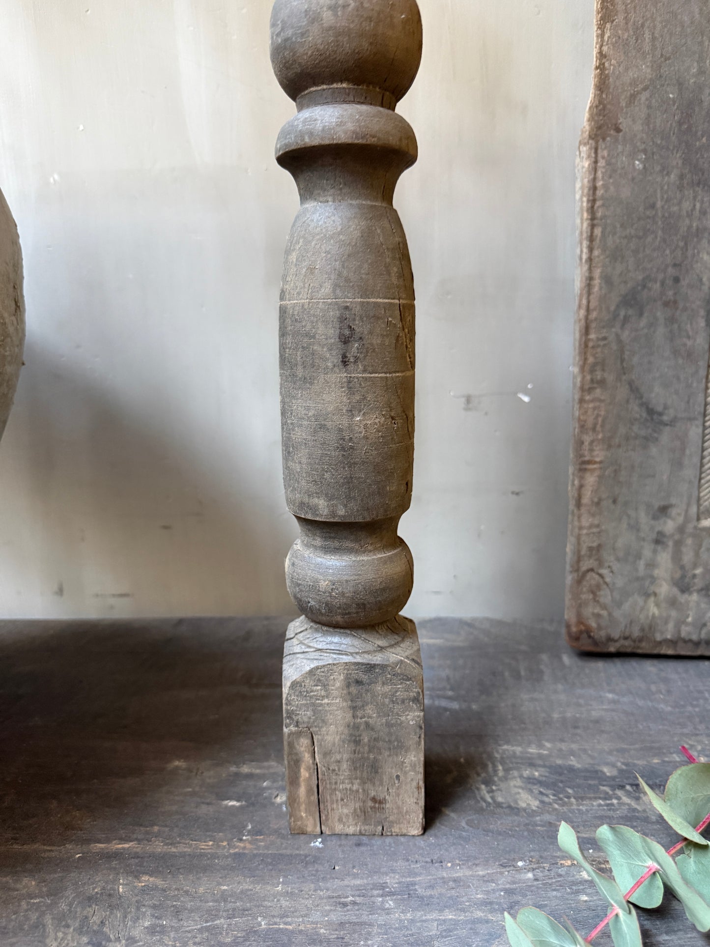 Wooden candlestick/baluster