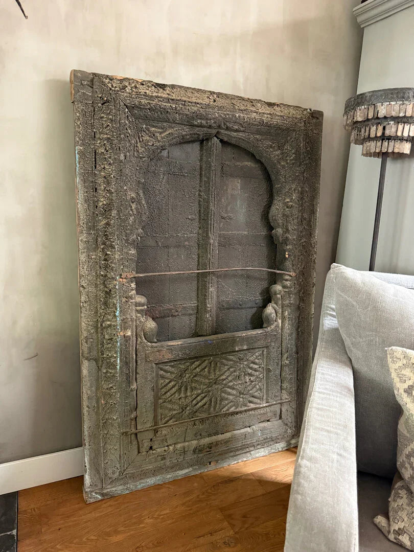 Oud houten raam paneel uit India, handgemaakt, landelijke en sobere woondecoratie, My Sober Home.