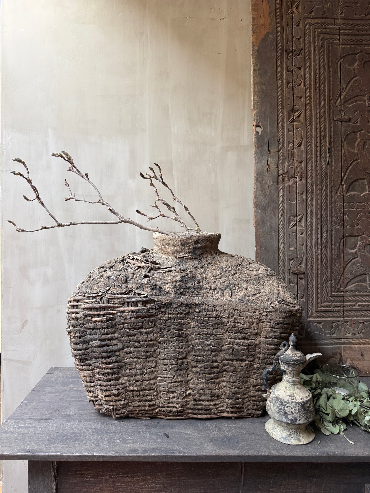 Antique clay basket xl
