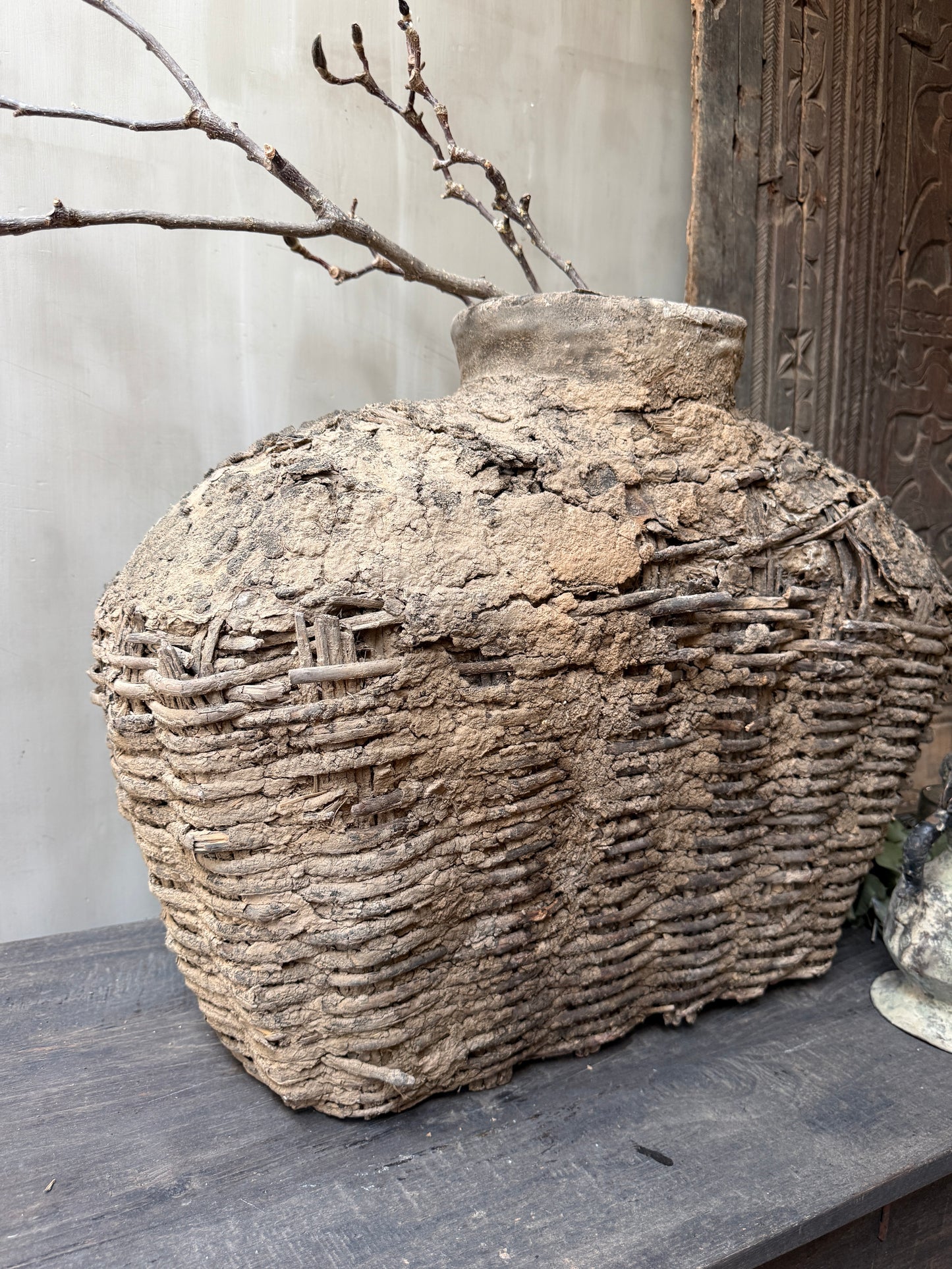 Antique clay basket xl