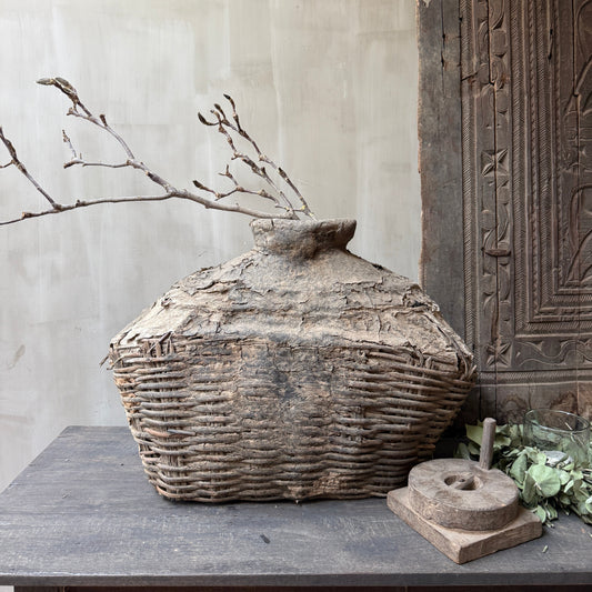 Antique clay basket xl
