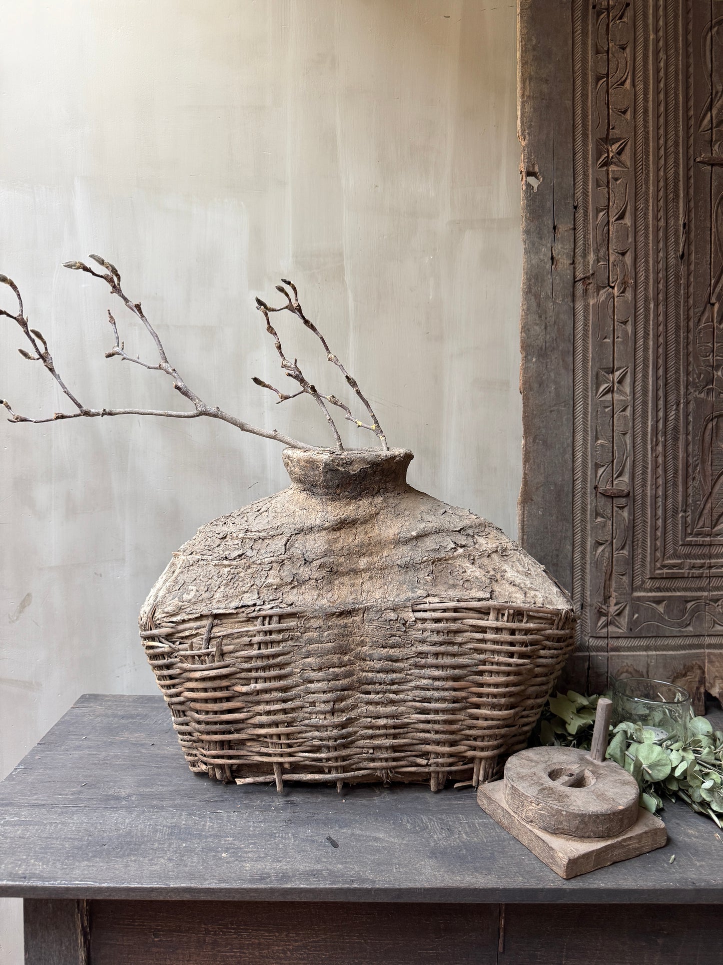Antique clay basket xl