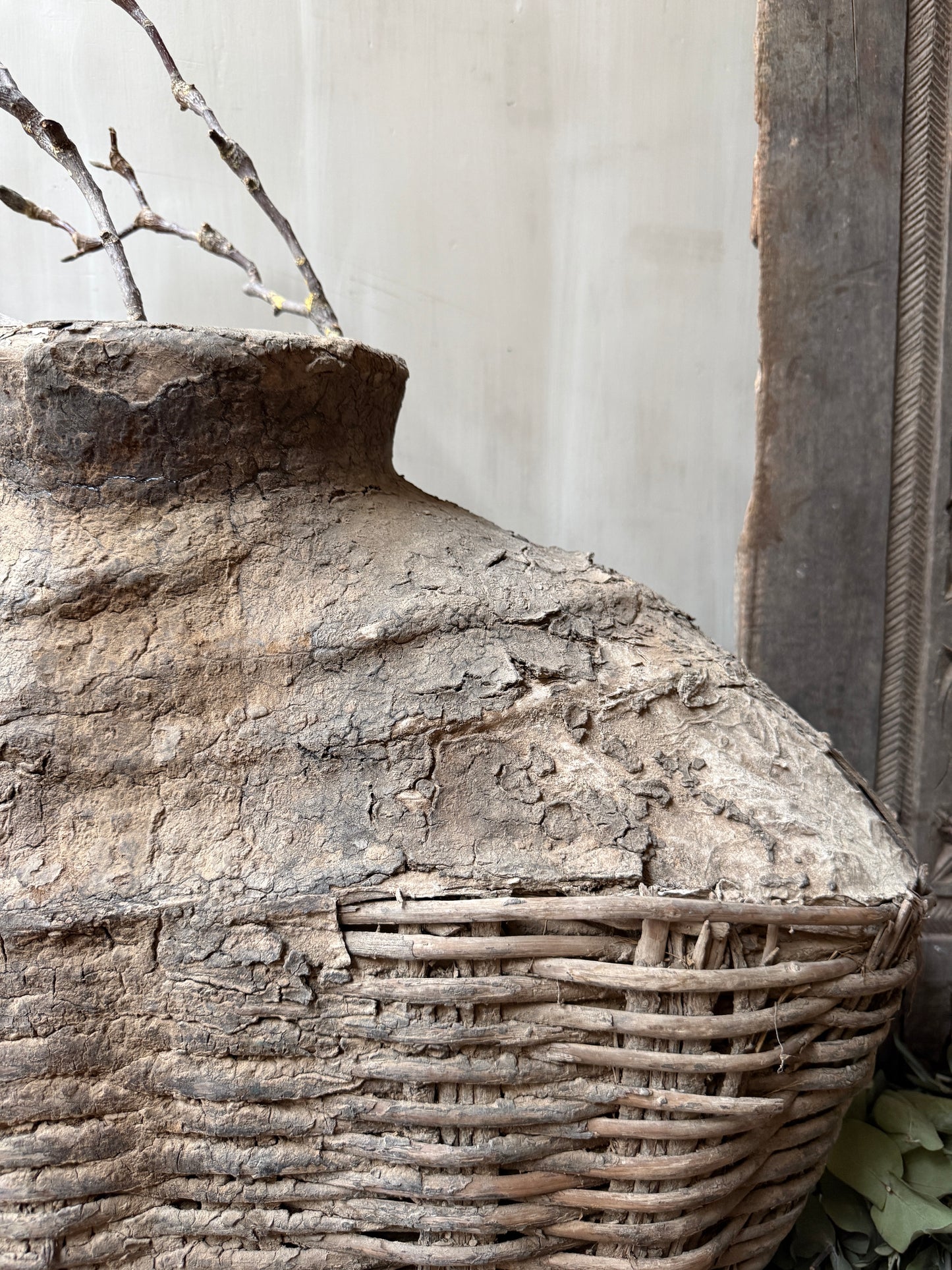 Antique clay basket xl