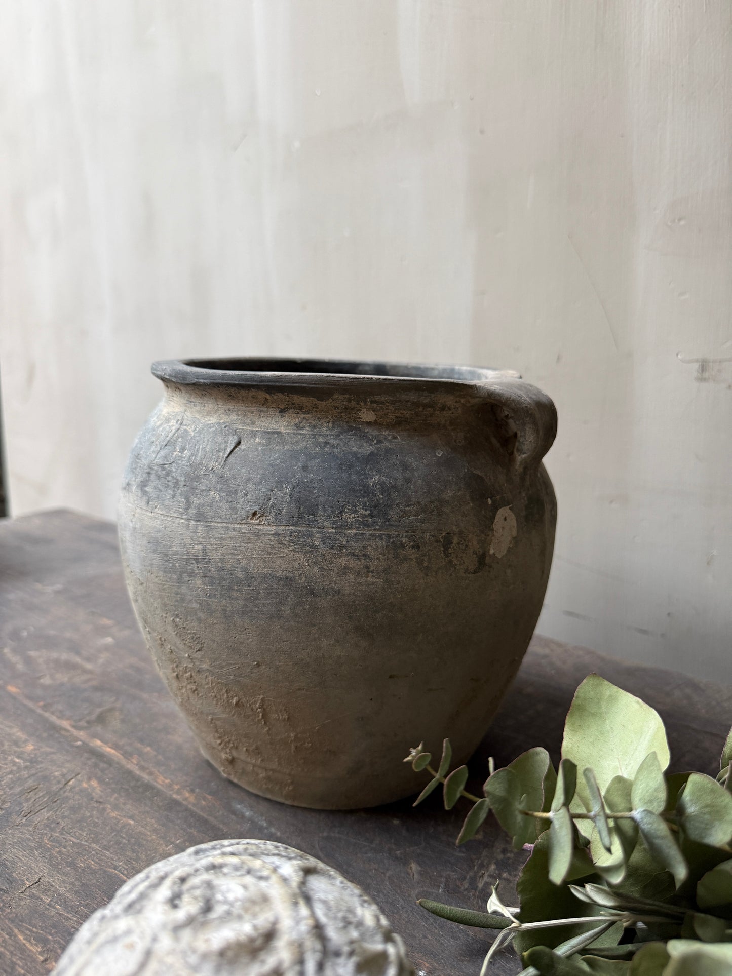 Chinese jar with ears