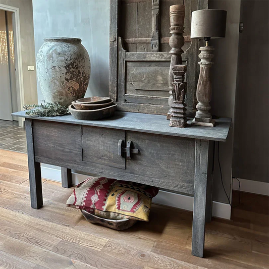 Wandtafel met deurtje