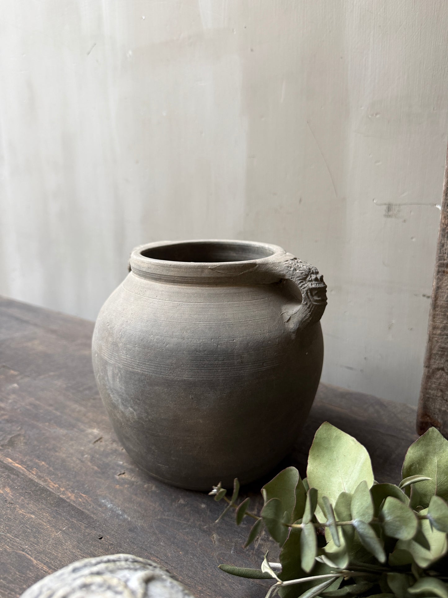 Chinese jar with ears
