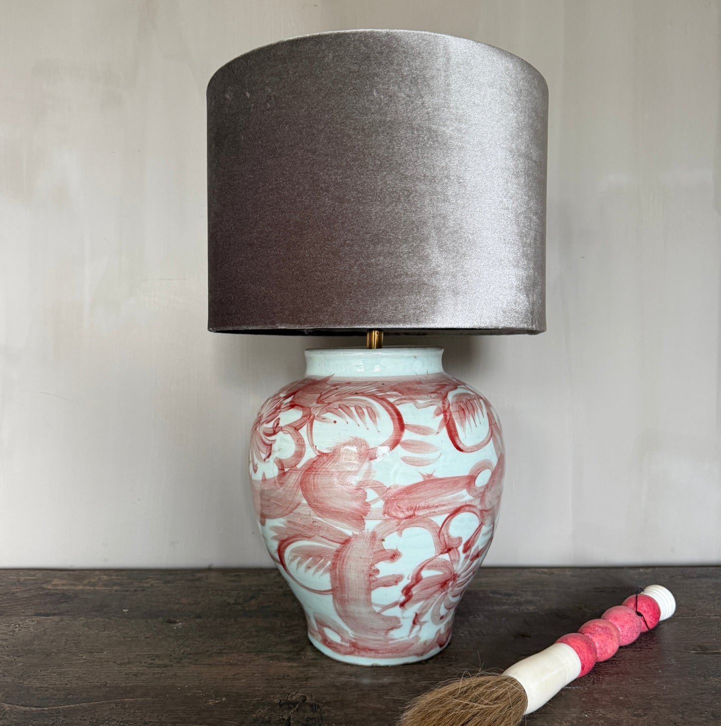 Tischlampe aus einem chinesischen Ingwertopf