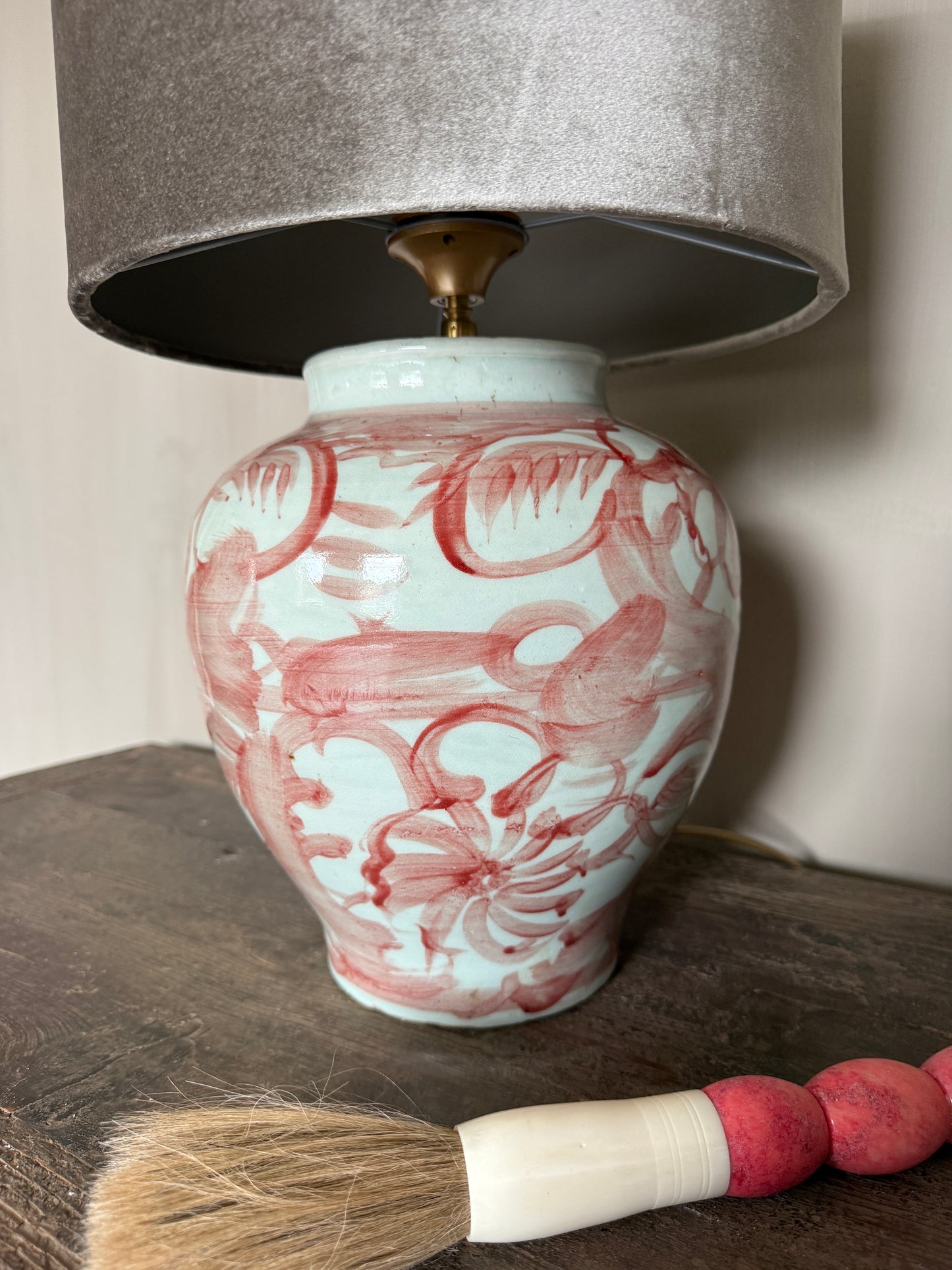Tischlampe aus einem chinesischen Ingwertopf