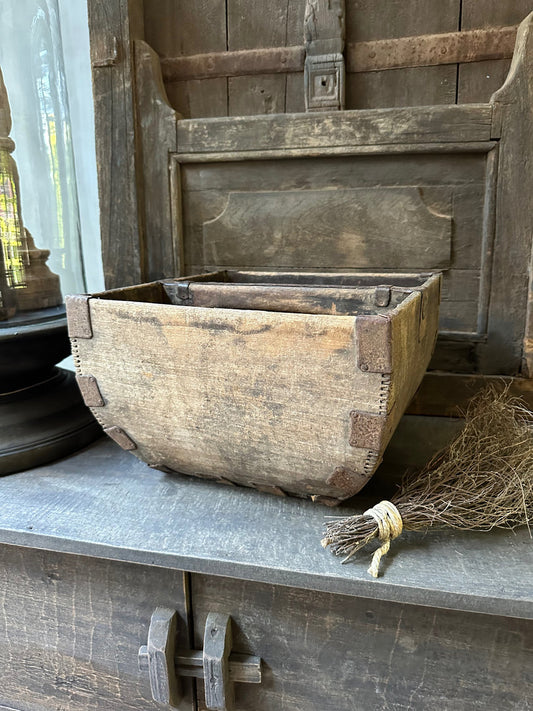 Old wooden rice bowl