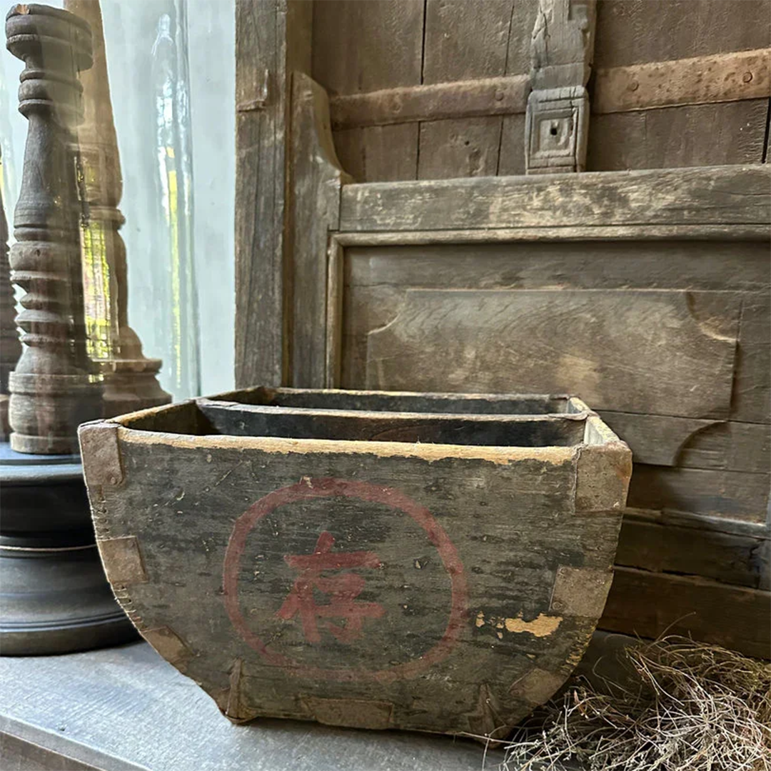 Alte chinesische Reisschale aus Holz