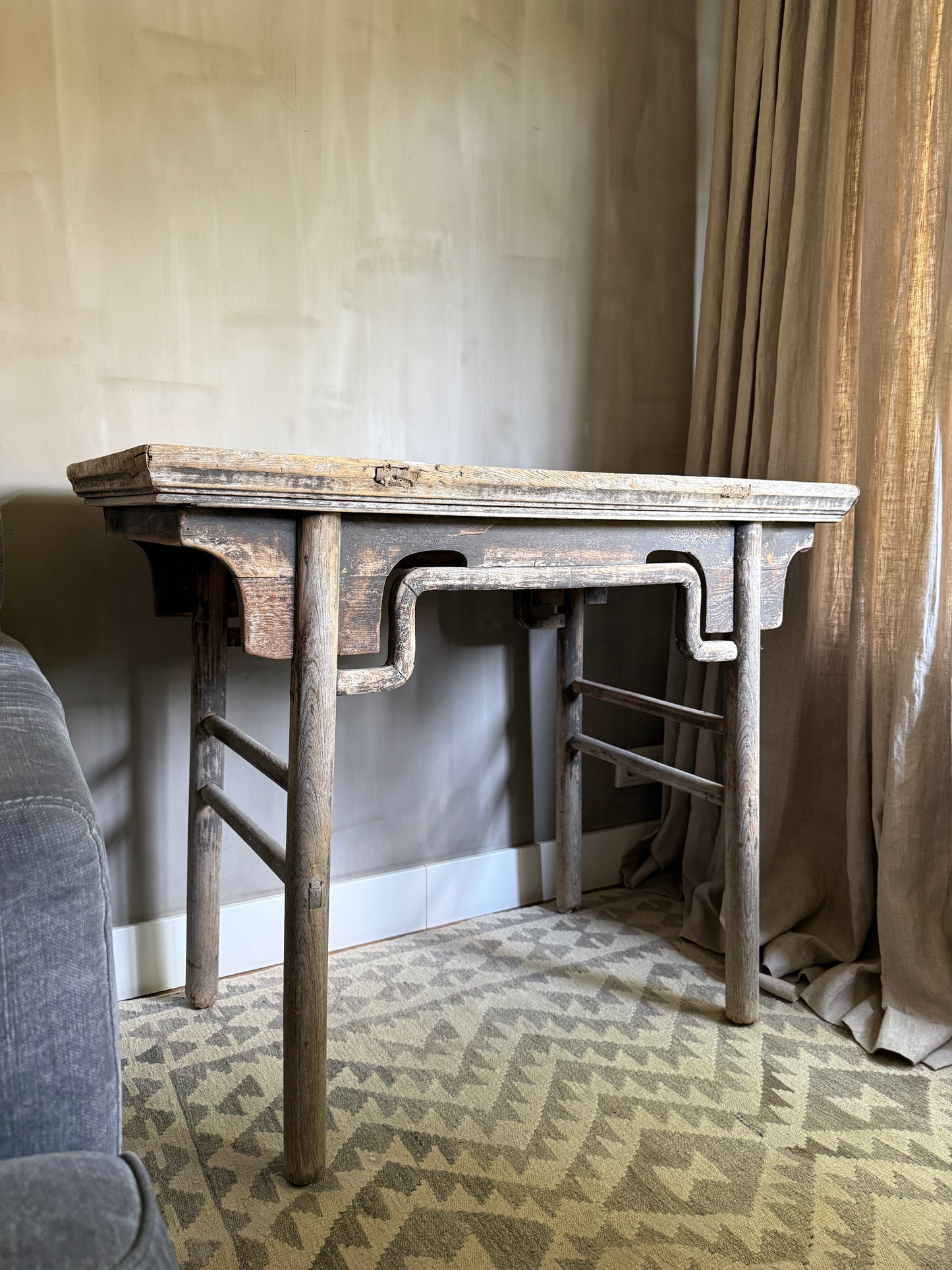 Old Chinese console side table