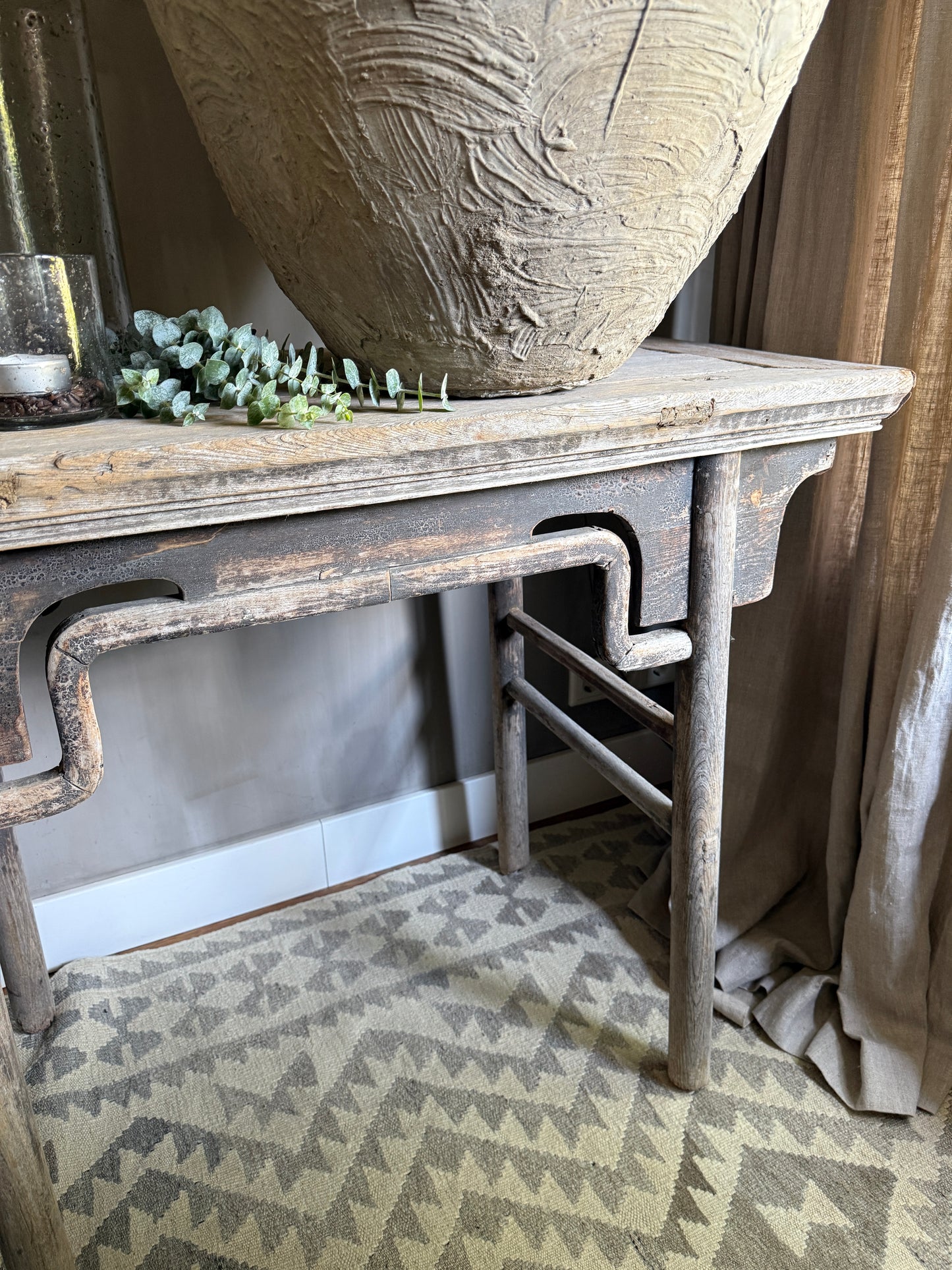 Old Chinese console side table