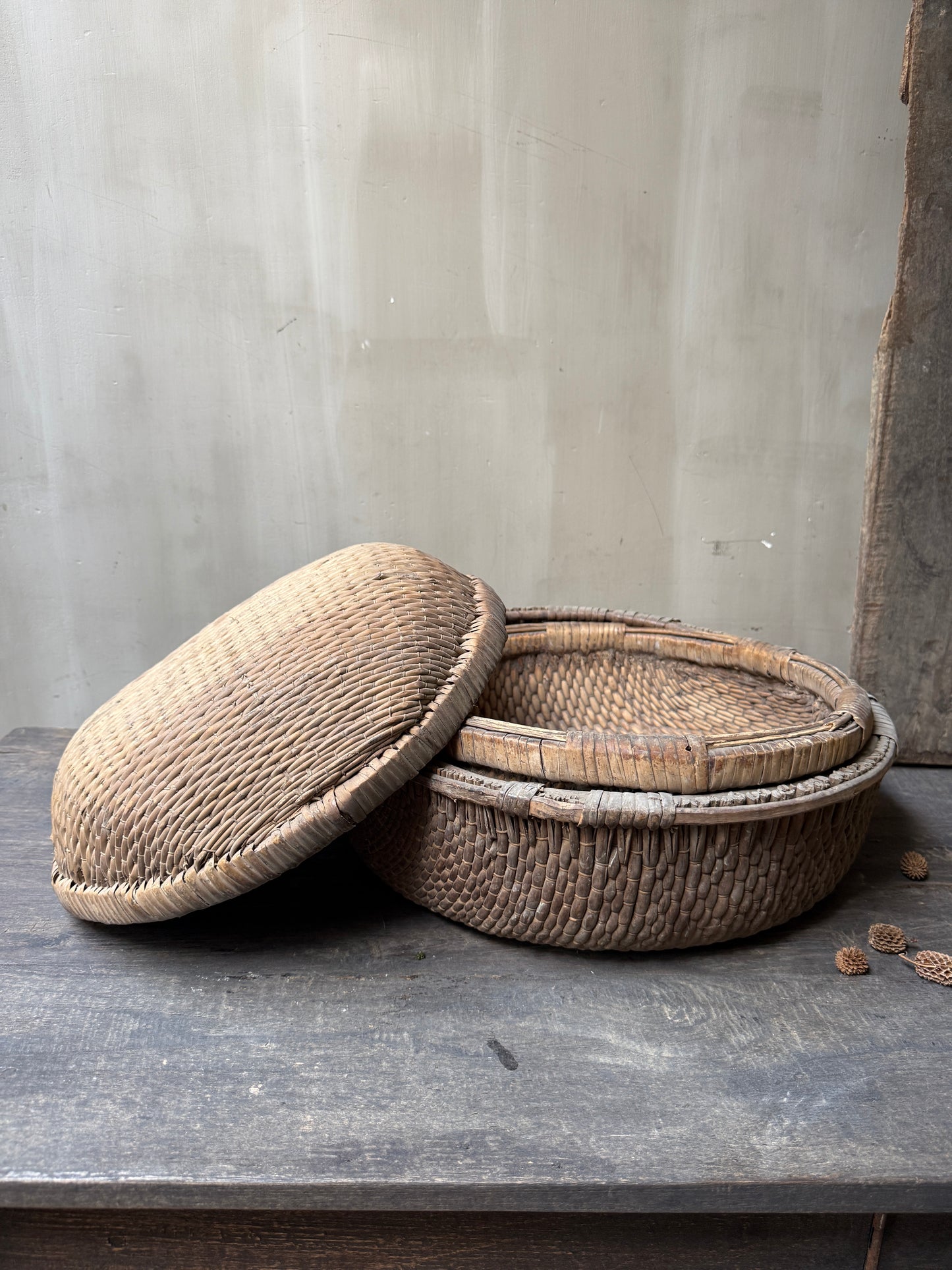 Oriental rice basket square