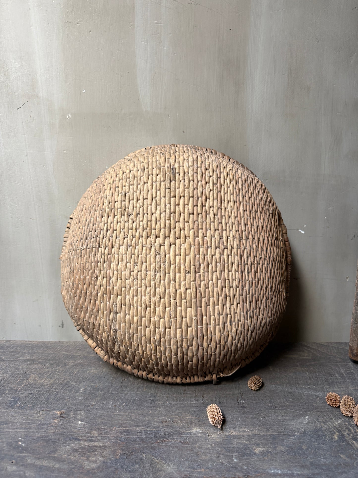 Oriental rice basket square