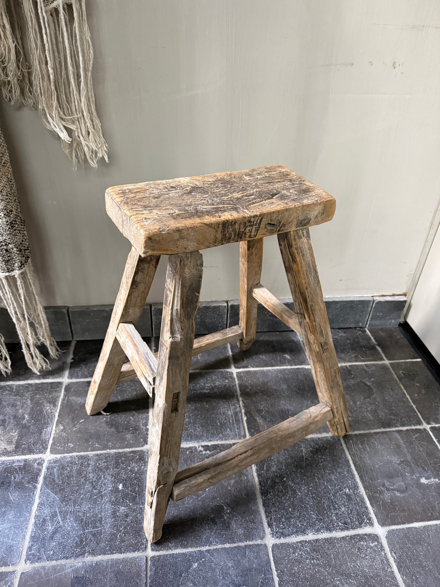 Chinesischer Hocker