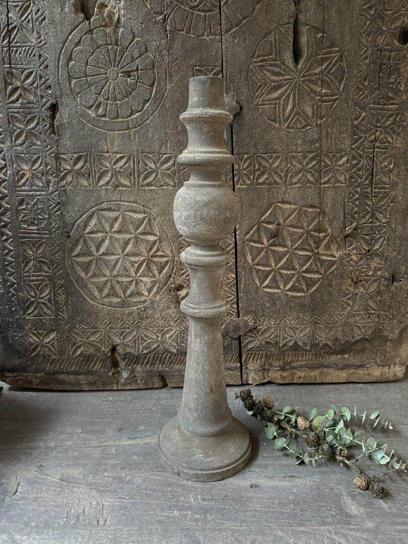 Kandelaar oud hout 48 - My Sober Home