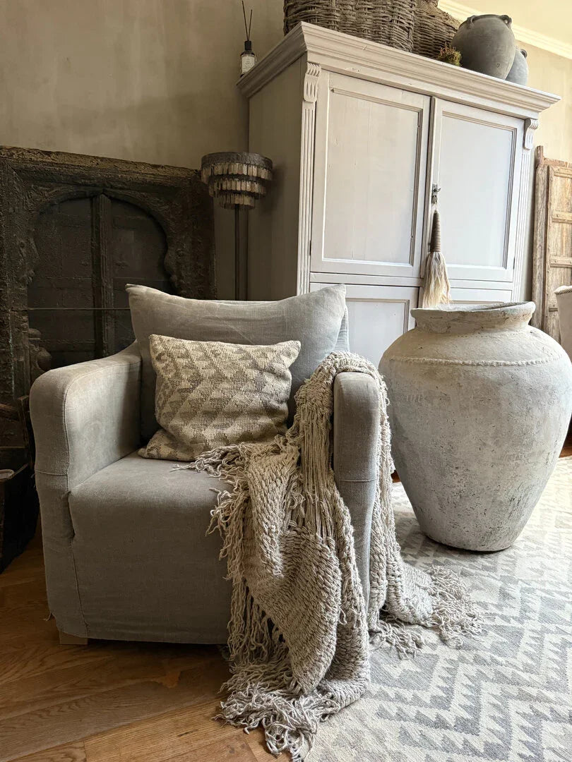 Oude Indiase kruik / pot - My Sober Home