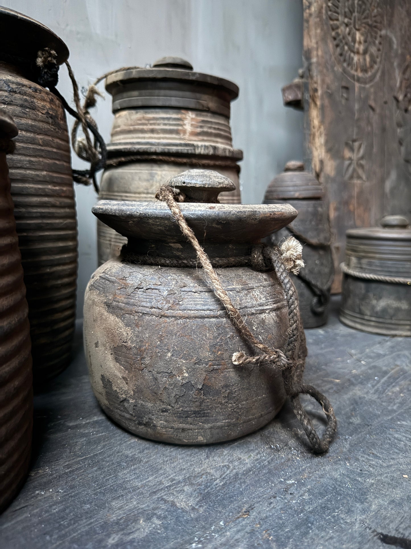 Houten kruikje met deksel