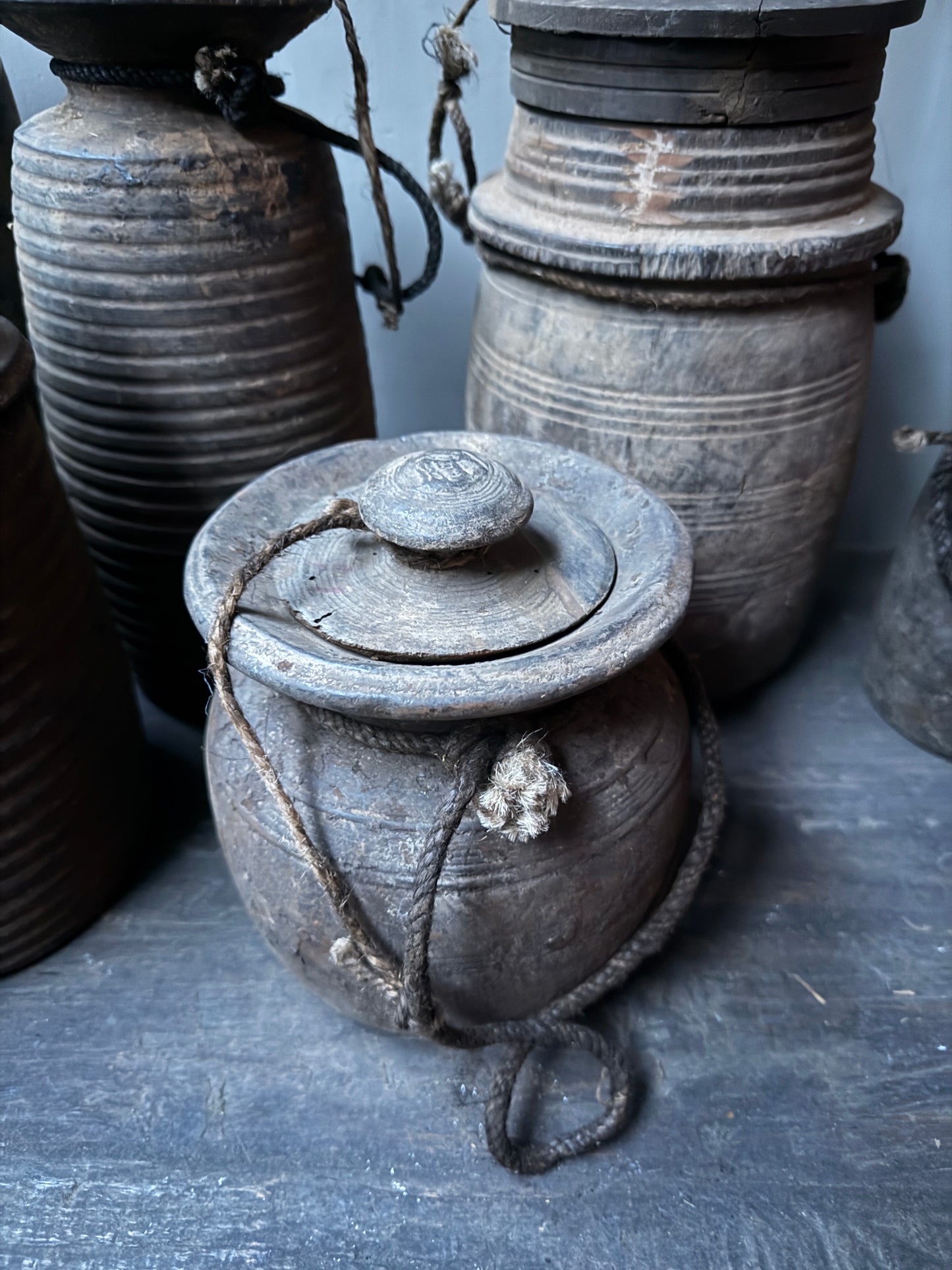 Houten kruikje met deksel