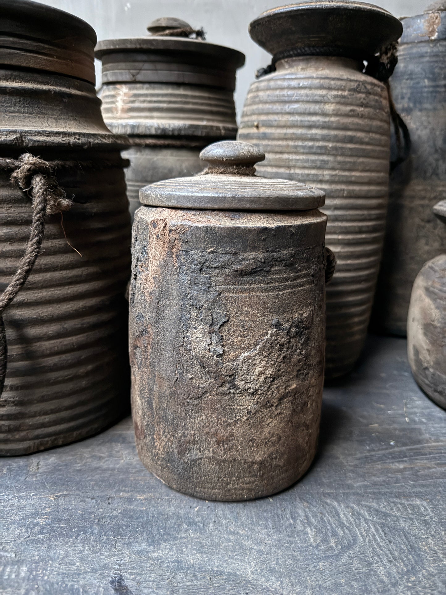 Houten kruikje met deksel