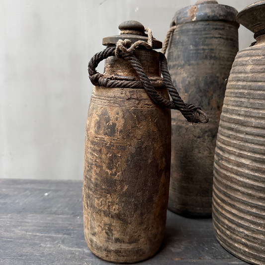 Holzgefäß mit Deckel