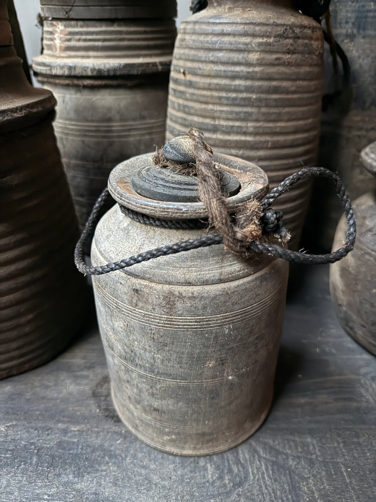 Houten kruikje met deksel