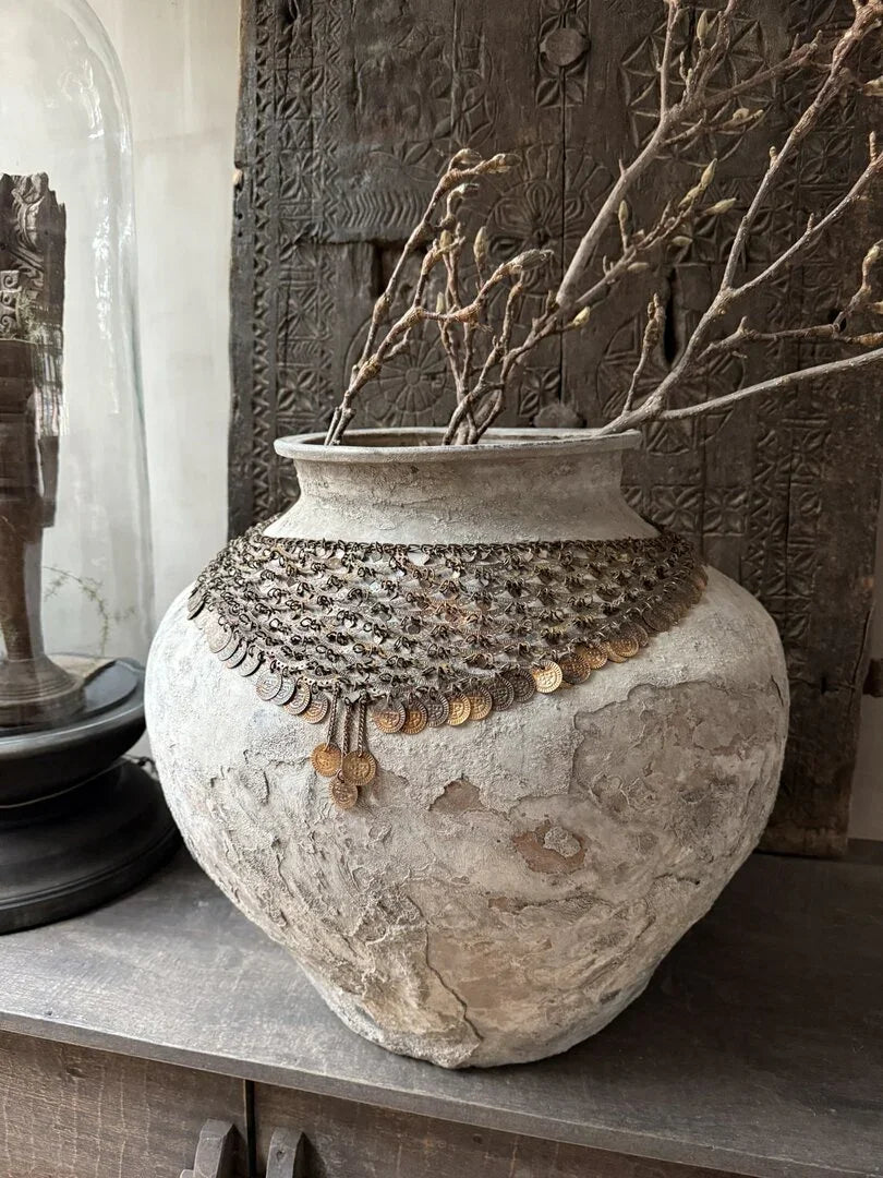 Kruikketting Lois - My Sober Home