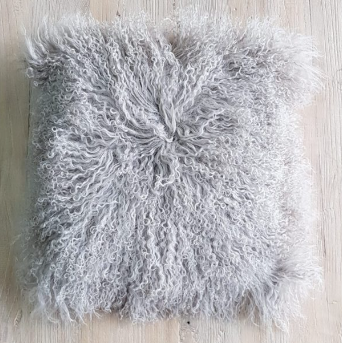 Kissen aus tibetischem Schaffell, beige