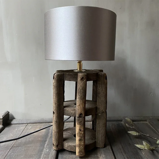 Lamp oude katoenklos beige kapje