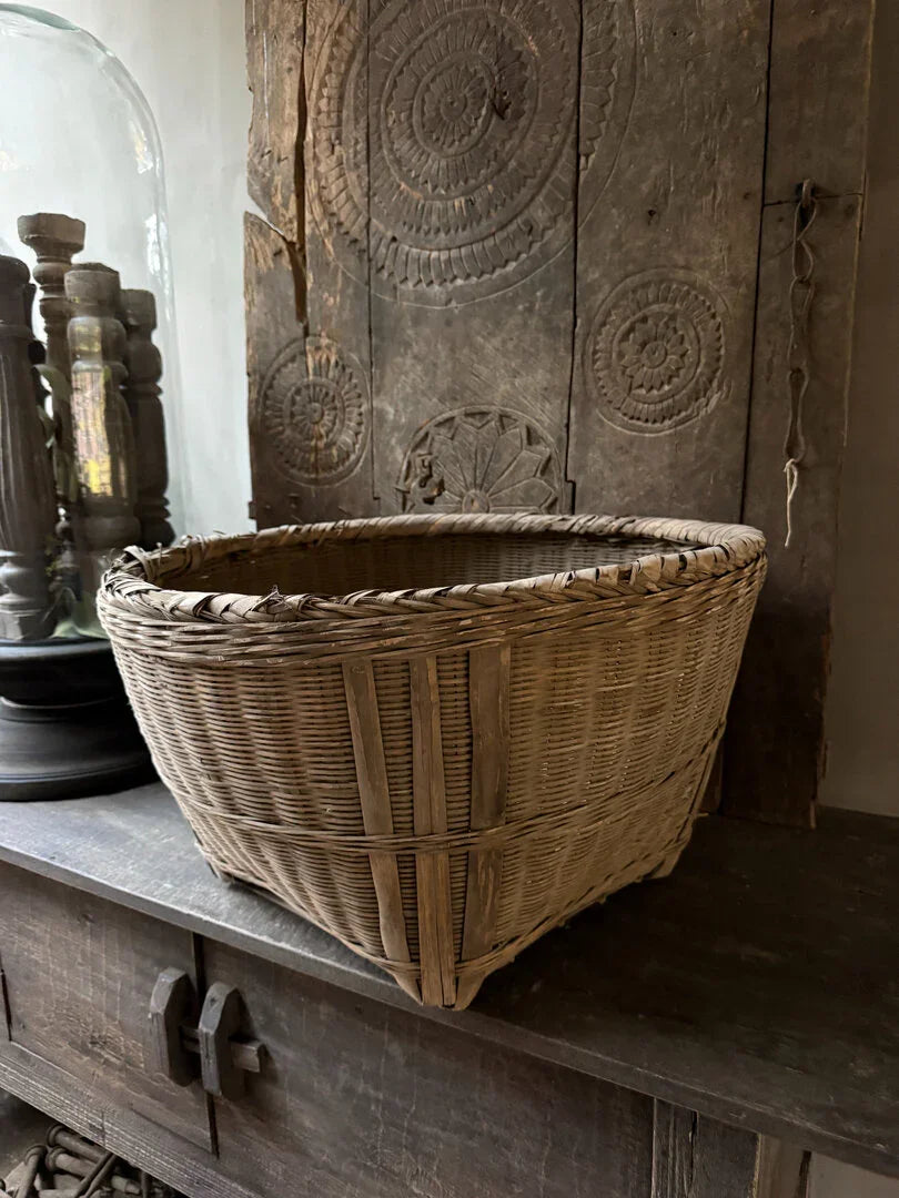 Originele rieten Chinese mand - My Sober Home