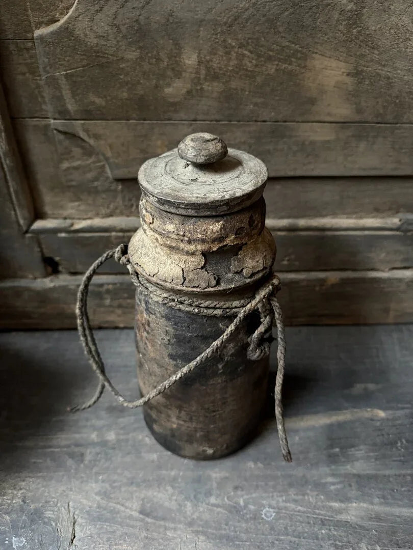 Oud Nepalees kruikje met deksel 2 - My Sober Home