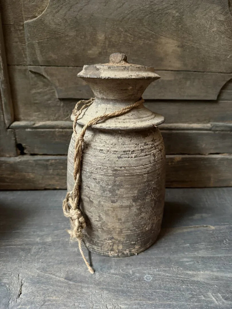 Oud Nepalees kruikje met deksel 5 - My Sober Home