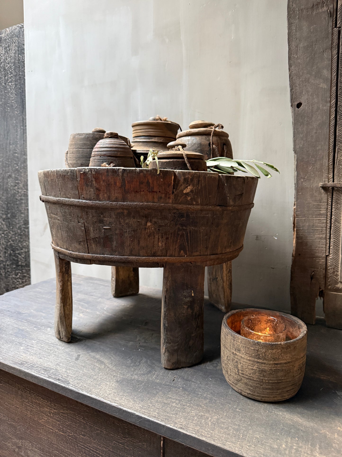 Interieur decoratie set olijfbak op pootjes