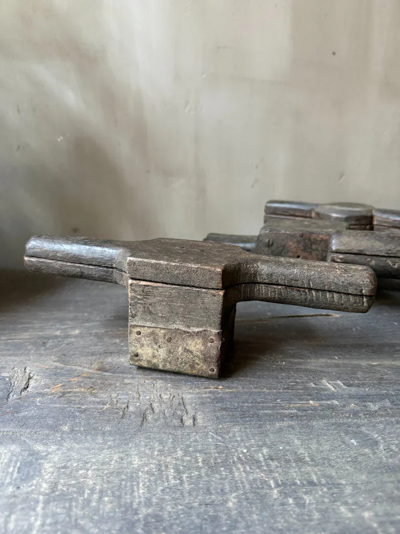 Authentieke oude pers - My Sober Home