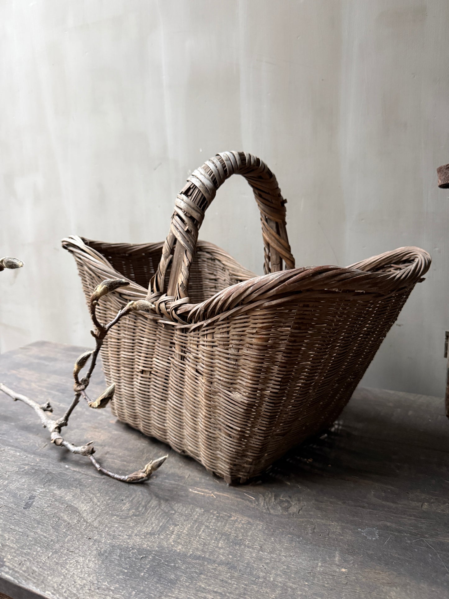 Chinees plukmandje met hengsel