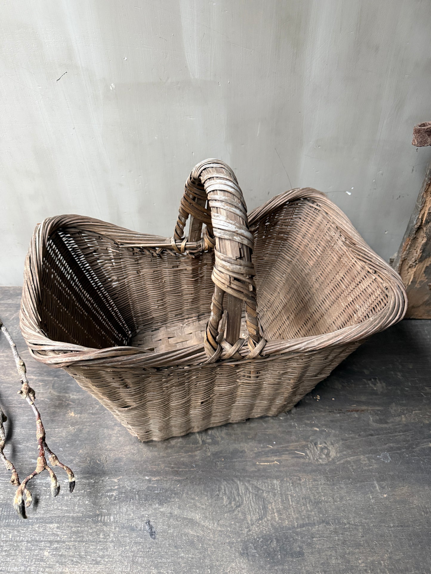 Chinees plukmandje met hengsel