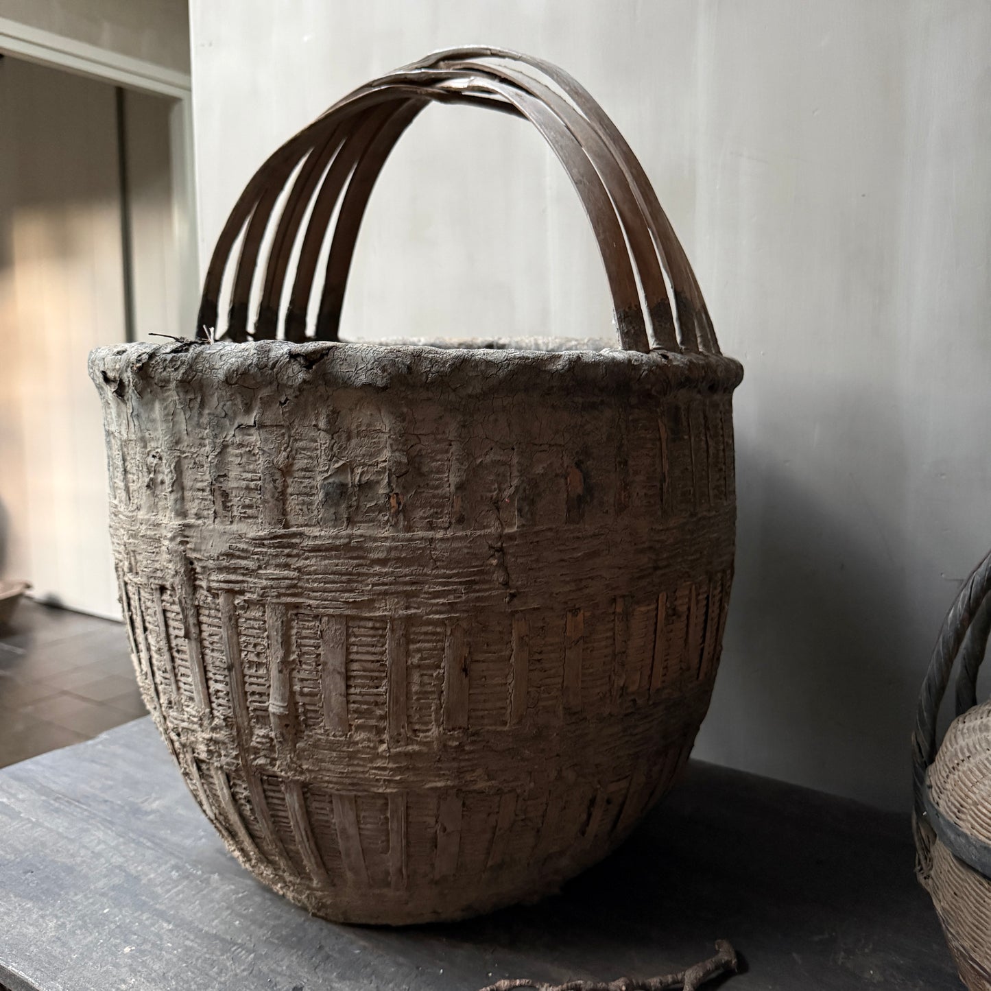 Chinese picking basket with handle