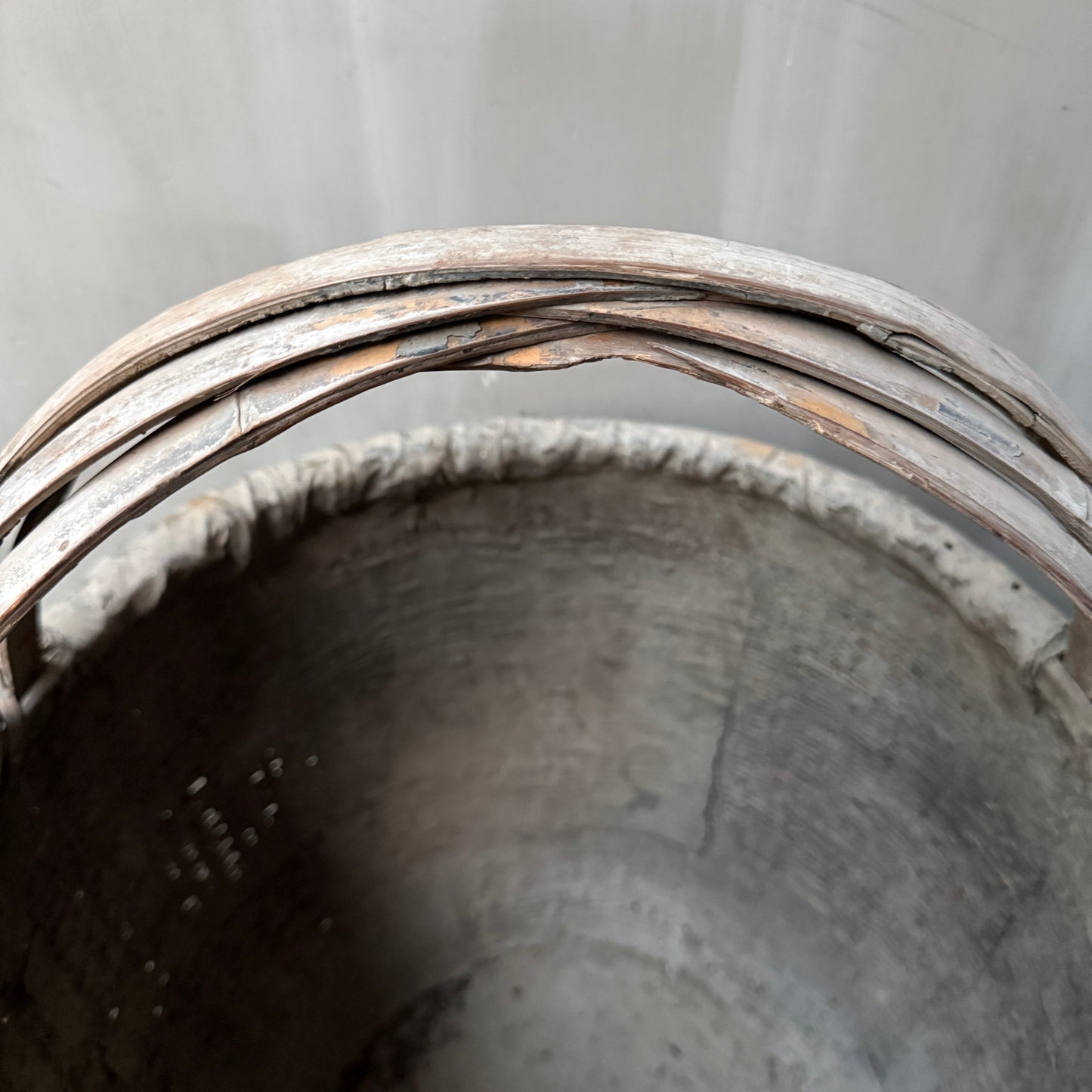 Chinese rijstmand met hengsel