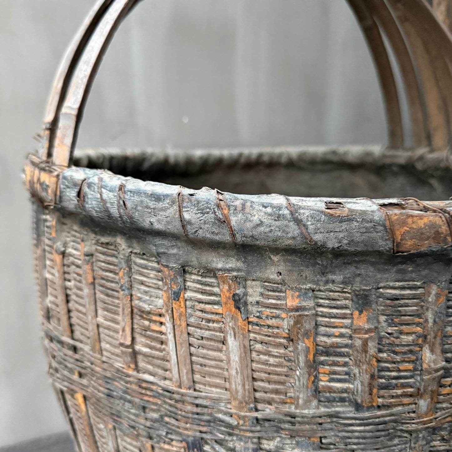 Chinese rijstmand met hengsel