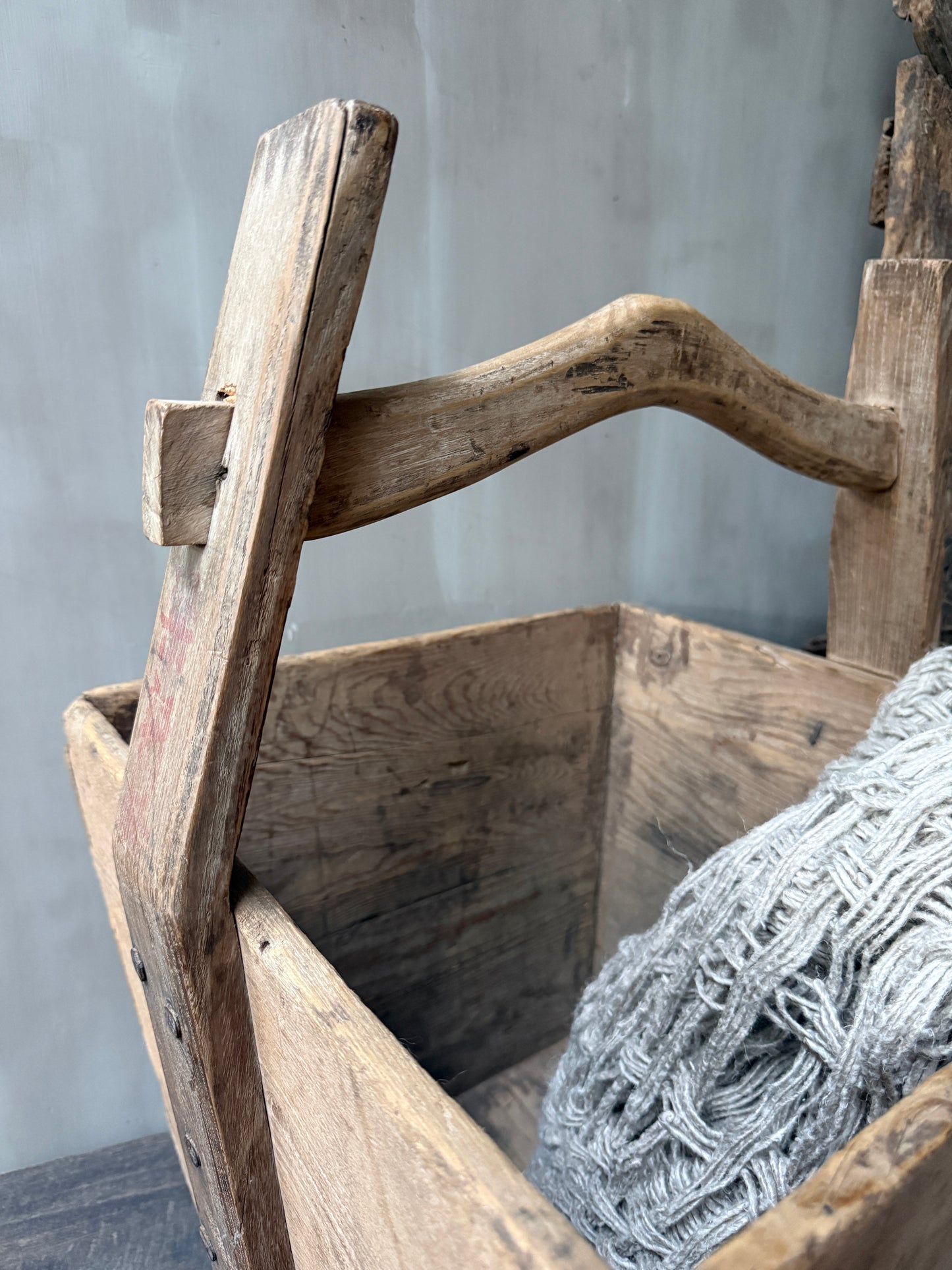 Chinesische Reisschale mit Griff