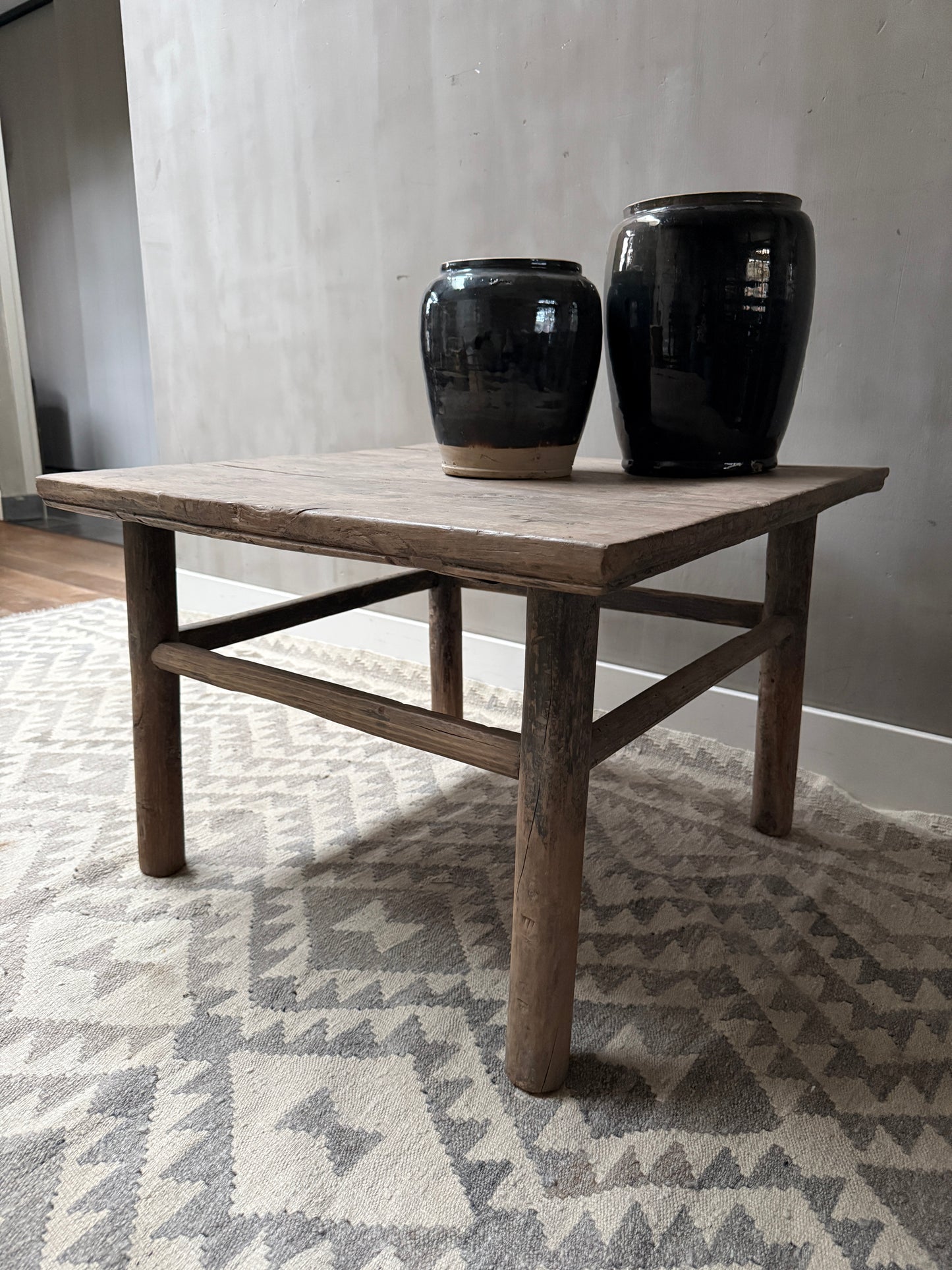 Salon-Beistelltisch aus Ulmenholz, China