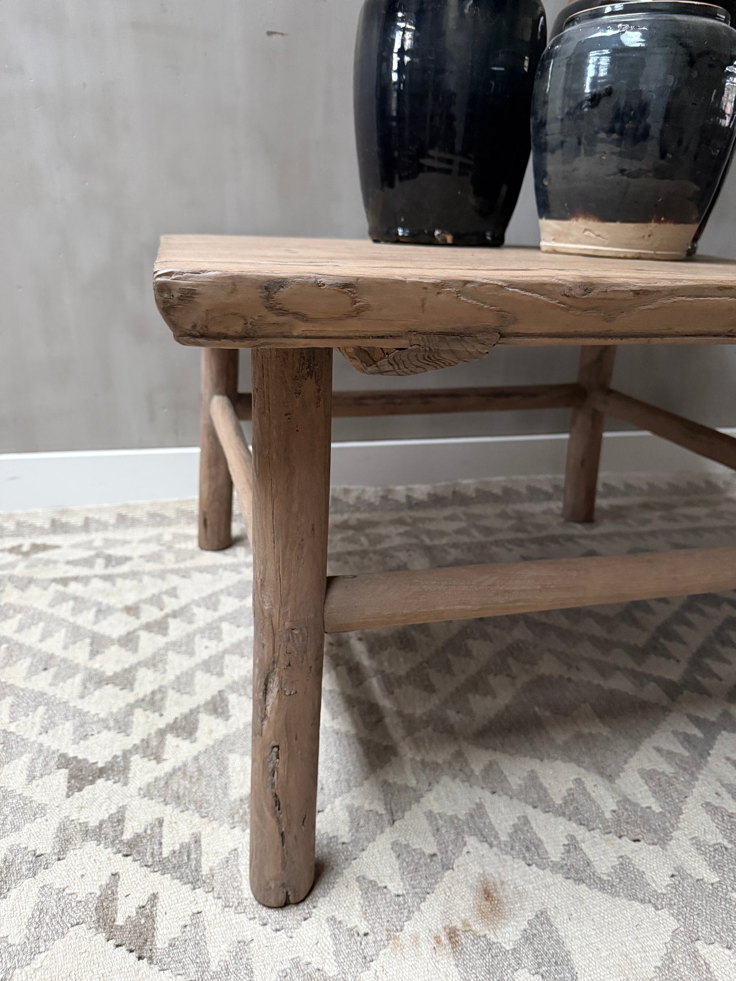 Salon-Beistelltisch aus Ulmenholz, China