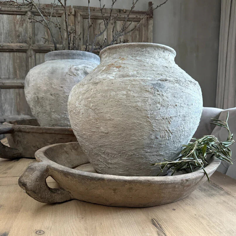 Oude schaal met handvat - My Sober Home