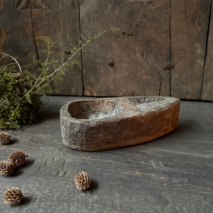 Oud Indiaas spiceboxje rond klein 19 cm