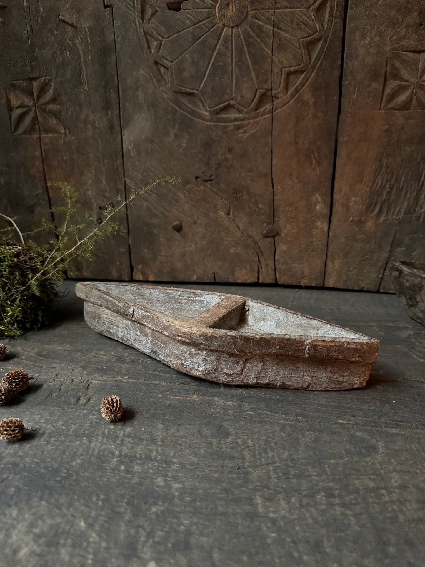 Authentiek houten kruidendoosje uit India, handgemaakt, rustiek en sober decor My Sober Home