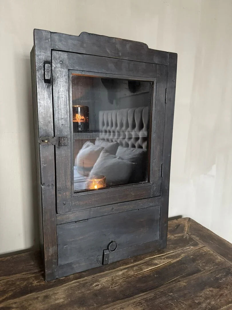 Vitrine wandkast - My Sober Home