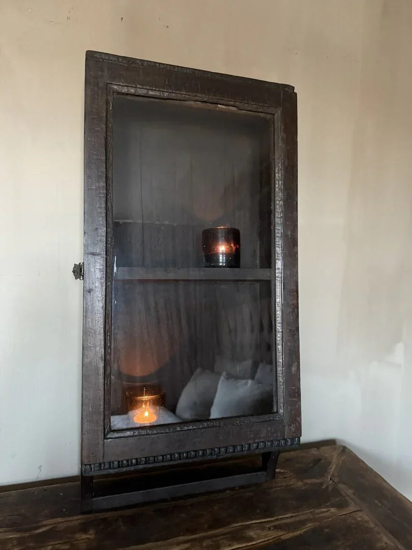 Vitrine wandkast - My Sober Home