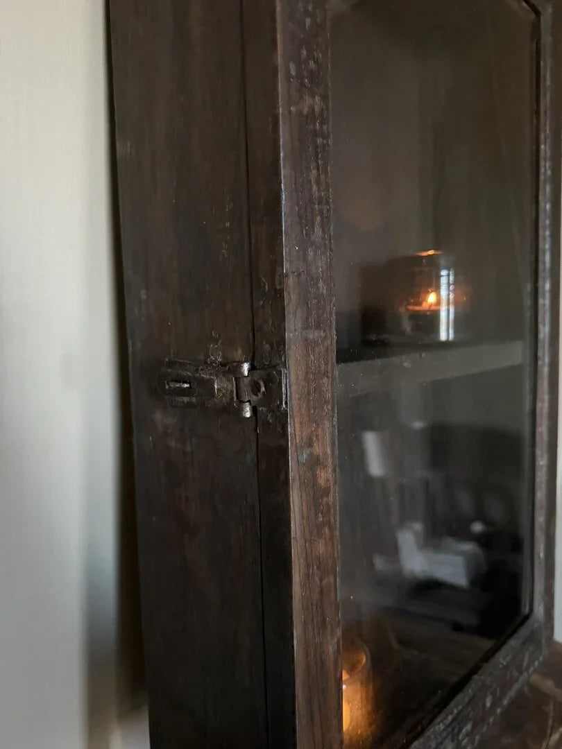 Vitrine wandkast - My Sober Home